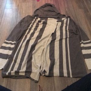 Threads by Saks 5th Ave gray sweater wrap